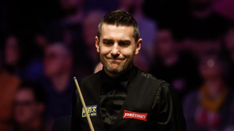 Sad News: The snooker legend Mark Selby has resign and bid an official ...