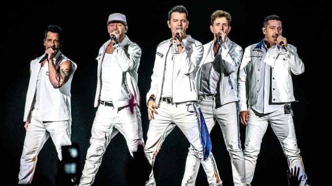 nkotb-6a80de4ad99143a5b44ee8e1930ae989